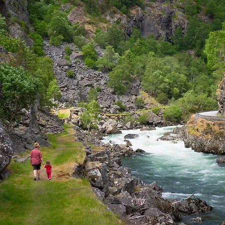 Sanden * Lærdalsøyri
